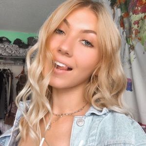 Meet your Posher, Kristen